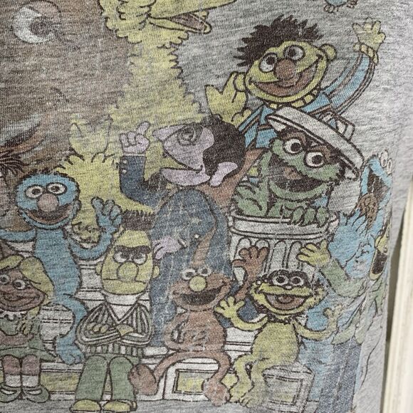 Vintage Sesame Street Graphic T-Shirt "All My Homies Are From The Street" Gray M - Picture 7 of 11